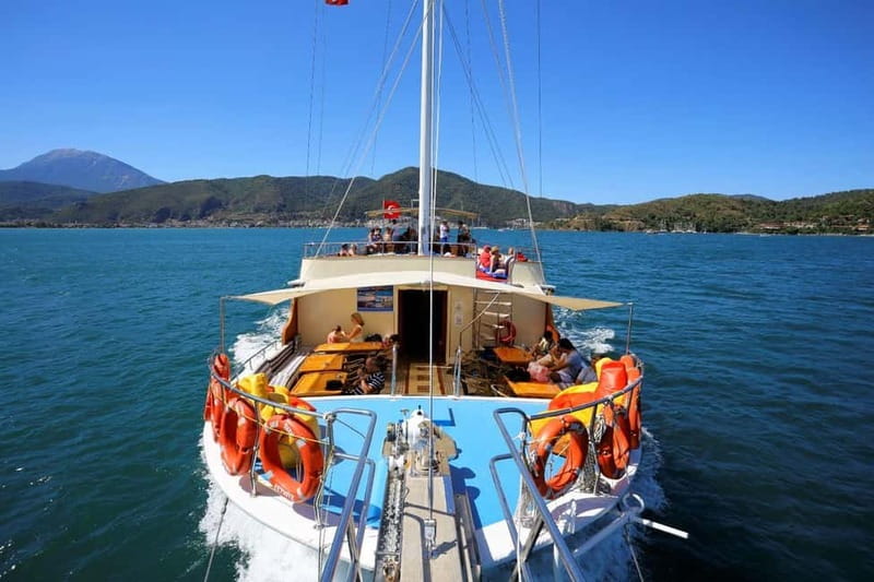 Fethiye: 12 Islands Boat Tour with Lunch and Hotel Transfer - Tersane Island ruins and the Cleopatra bathing legend