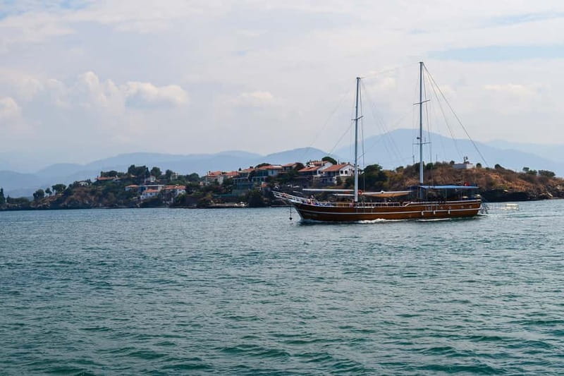 Fethiye: Island Sailing Trip with Lunch and Hotel Pickup - Flat Island: Dark Blue Water and Shallow Time