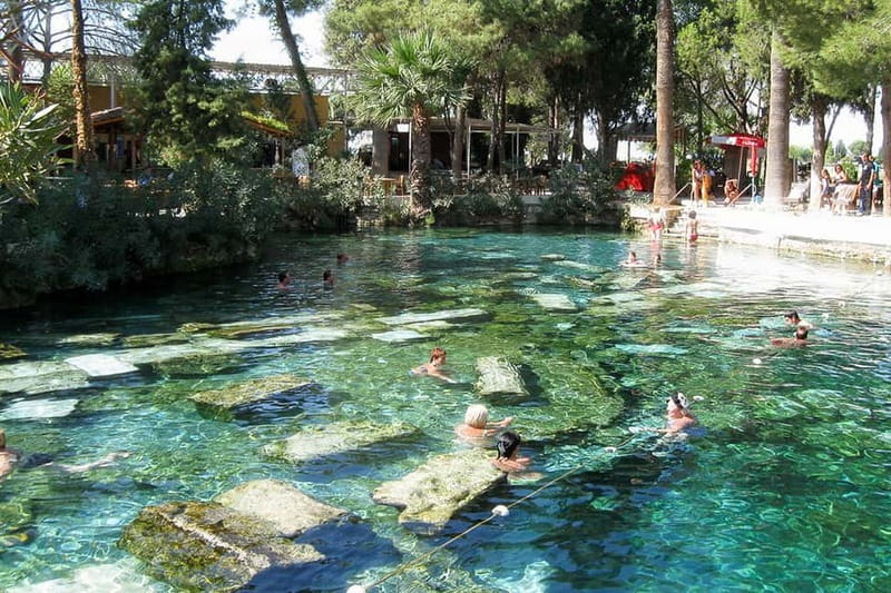 Fethiye: Pamukkale Hot Spring & Hierapolis Small-Group Tour - Lunch, comfort on the coach, and the optional gemstone stop