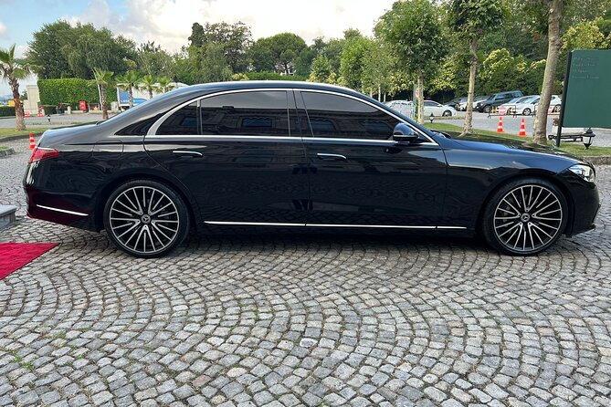 First Class Business Sedan Airport Transfer Services in Istanbul - Comfort Level: Business Sedan for People Who Hate Awkward Logistics