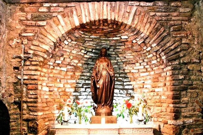 For Cruisers: Small Group EPHESUS Tour with Temple of Artemis - Stop 1: Meryemana (The House of the Virgin Mary) and why it changes the mood
