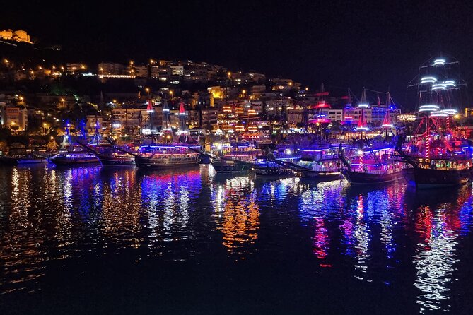 From Alanya & Side: Transfer to the Night Disco Boat Tour - The Crowd Factor: 600 People Changes the Mood