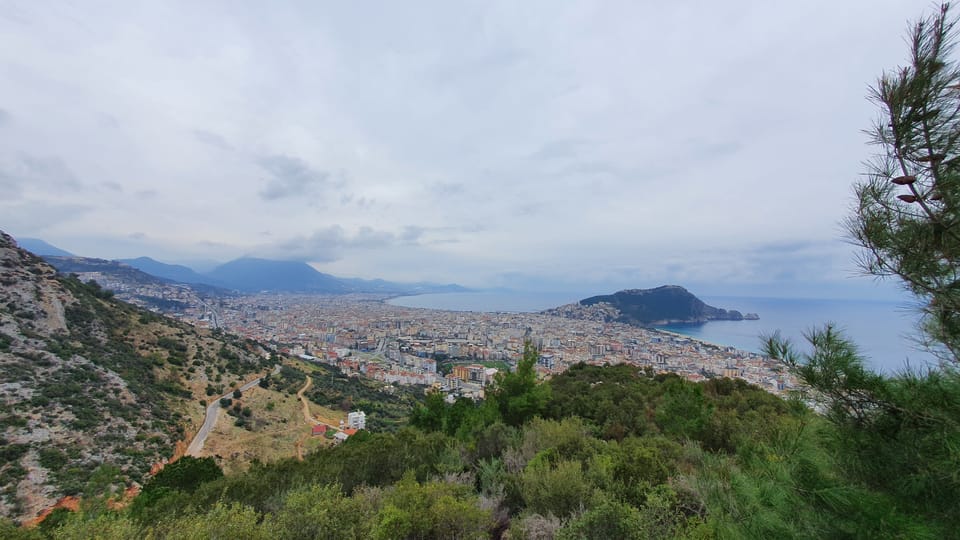 From Antalya/Alanya/Side: Paragliding Adventure - Soaring Over Alanya: The Real Experience in Plain Terms