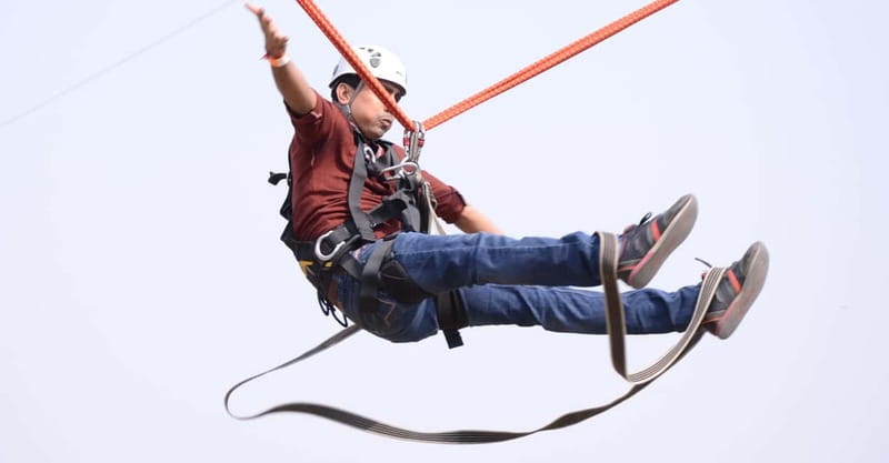 From Antalya: Paragliding Experience w/ Hotel Pickup - Should you book the Extreme or human slingshot options?