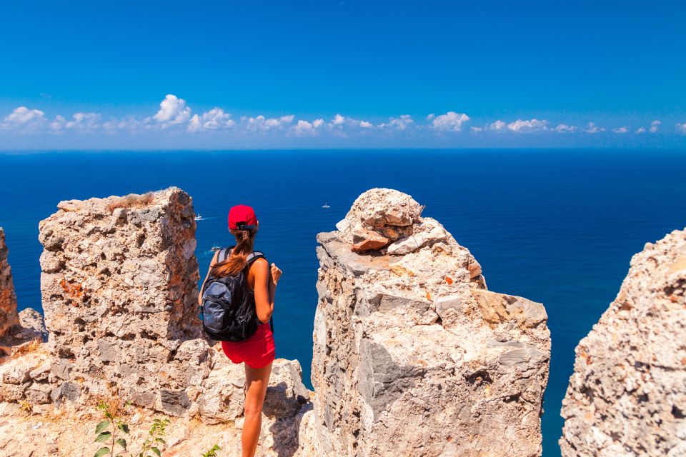 From City of Side: Alanya Guided Tour with Boat Trip & Lunch - Language and guide style: what to expect from the human part