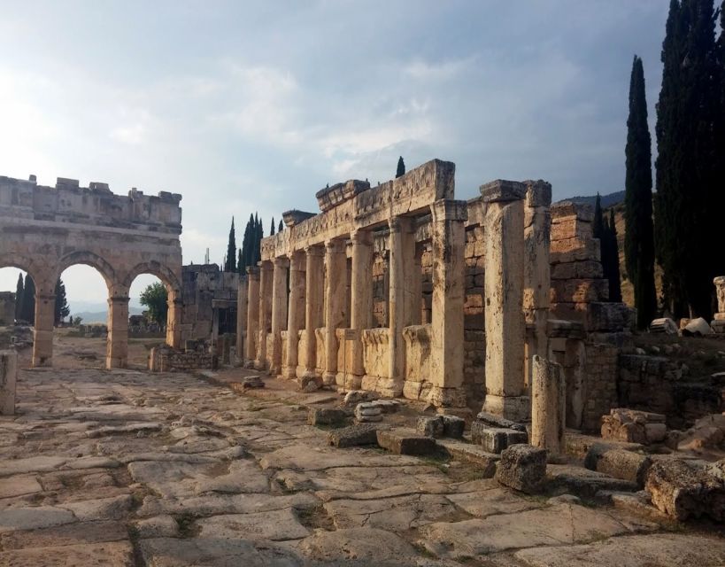 From Fethiye: Pamukkale & Hierapolis Day Trip w/ Meals - Breakfast and ride breaks: how you stay human before the terraces