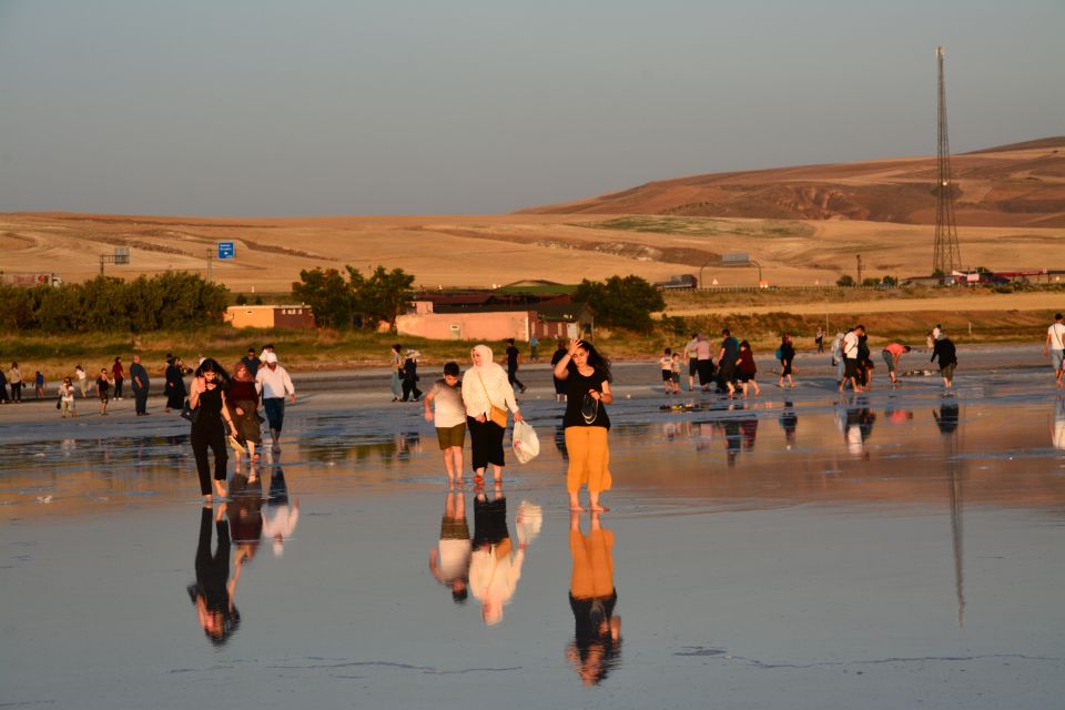 From Göreme: Salt Lake Tour at Sunset - Swimming at Tuz Gölü: Great Idea, Not a Guaranteed Thing