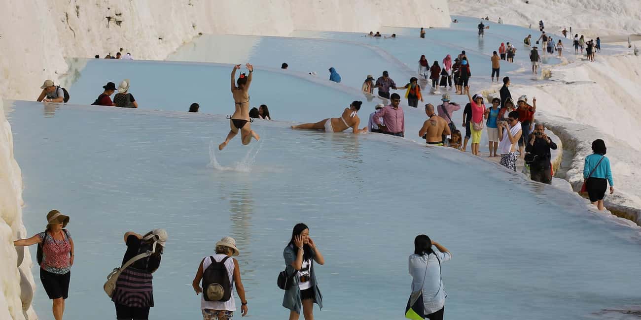 From Icmeler: Day Trip to Pamukkale With Lunch - Entering Pamukkale’s White Terraces: The Main Attraction