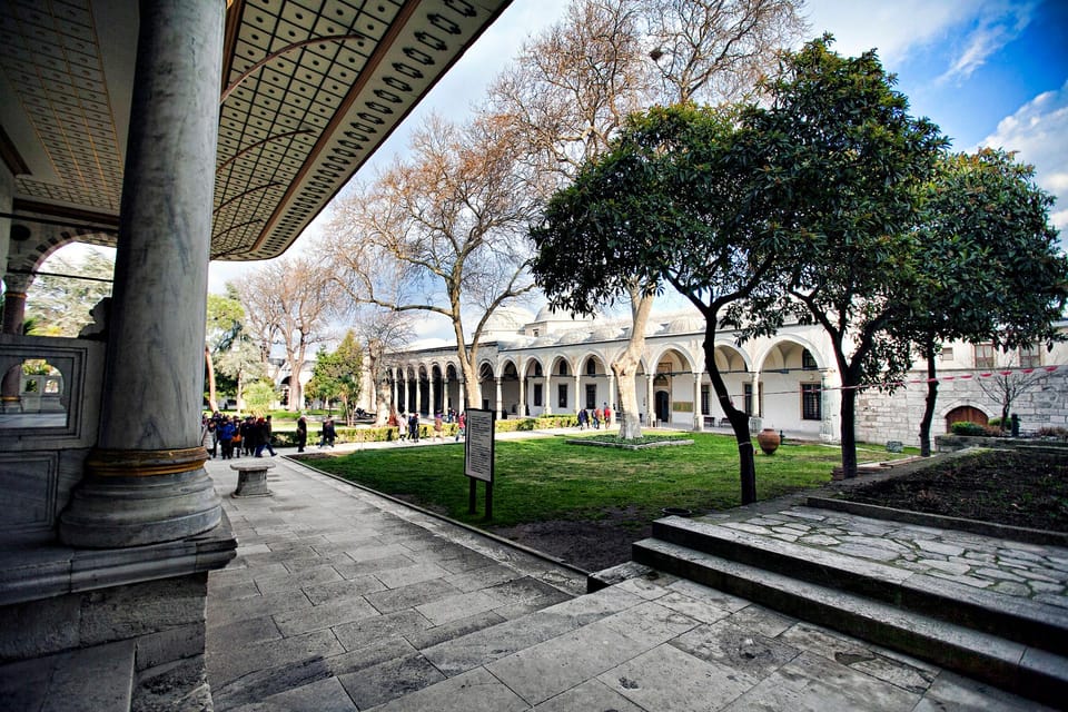 From Istanbul: 10-Day Turkey Tour & optional Hot Air Balloon - Ankara: Atatürk, museums, and context before Cappadocia