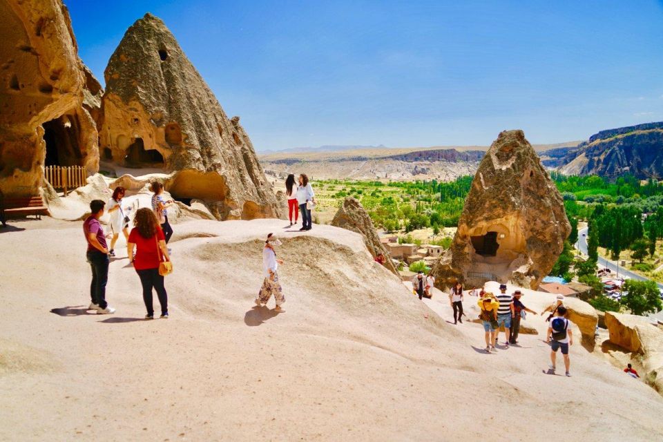 From Istanbul: 2-Day Cappadocia Tour By Bus or Plane - Communication, Group Dynamics, and the Hotel Reality Check