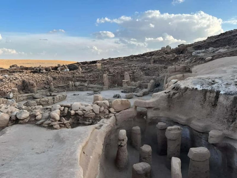 From Istanbul: Daily Private Göbeklitepe & Karahantepe Tour - The guide matters: how your English storytelling shapes the sites