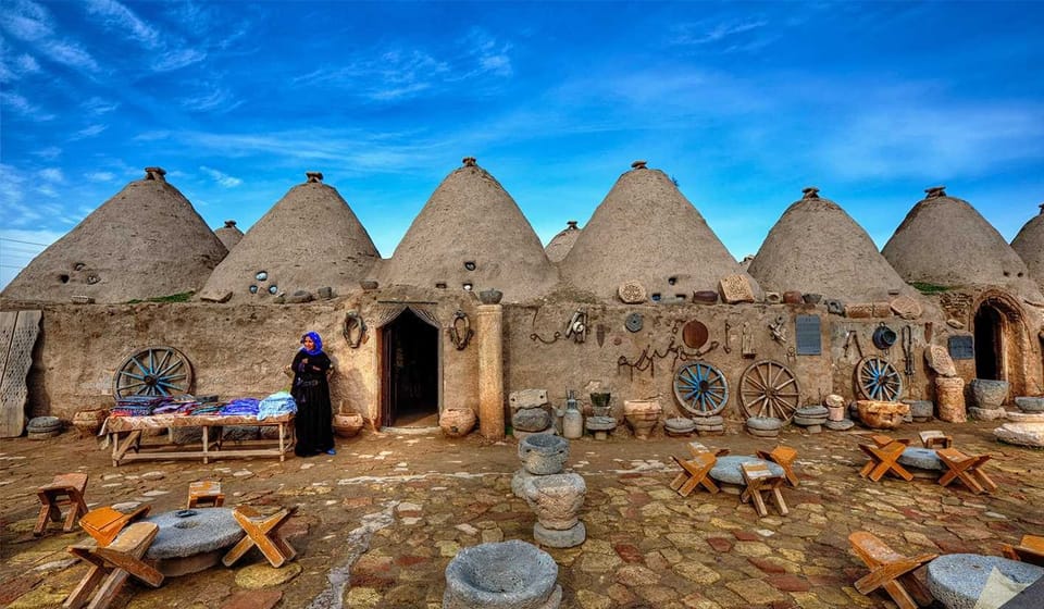 From Istanbul: Göbeklitepe Day Trip with Return Flights - The Şanlıurfa Archaeology Museum: where the artifacts click