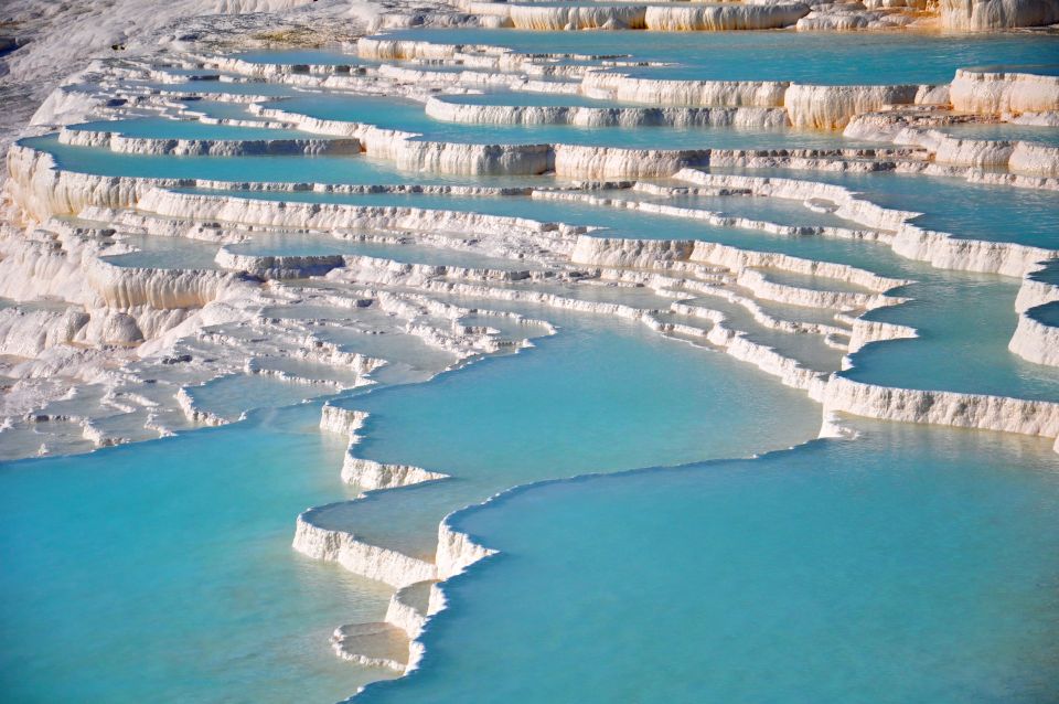 From Istanbul: Pamukkale Day Trip without Flights - Walk the ruins in the noon sun: a heat reality check