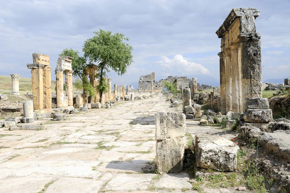 From Istanbul: Private Pamukkale and Hierapolis Day Tour - Hierapolis ruins: Roman theater and thermal-bath atmosphere