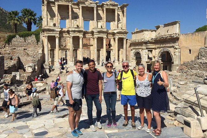 From Izmir: Ephesus, Artemis Private/Group Tour WITH TICKET+LUNCH - Selcuk lunch stop: the breather built into the schedule