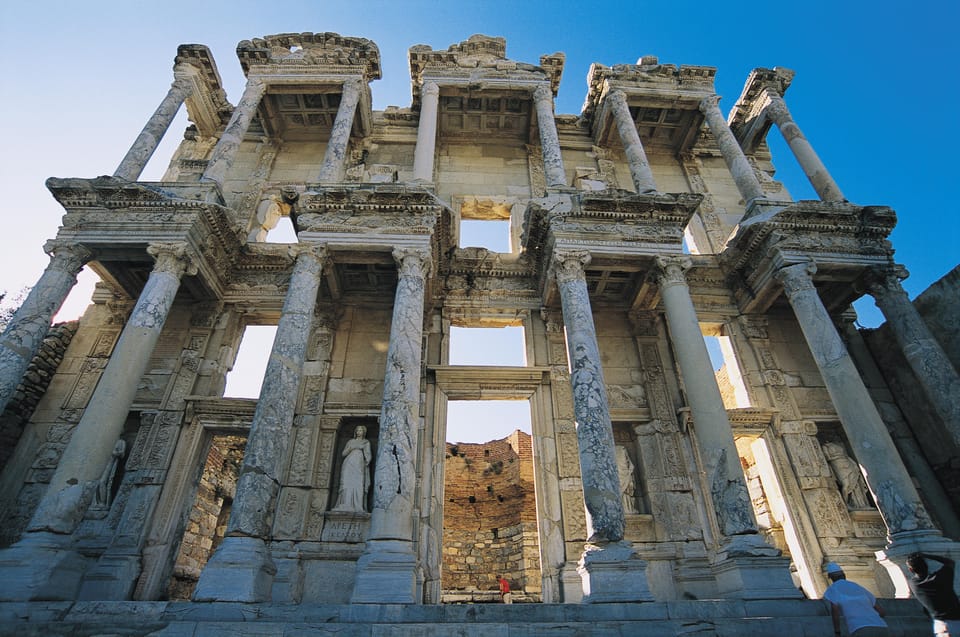From Izmir: Ephesus, Artemis Temple Tour with Tickets/Lunch - Lunch in a Rug-Making Village: Turkish Food Plus Craft Culture
