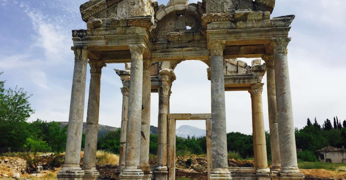 From Izmir: Ephesus, Mary's House Tour with Tickets + Lunch - Temple of Artemis: the seven-wonders stop that sets the mood