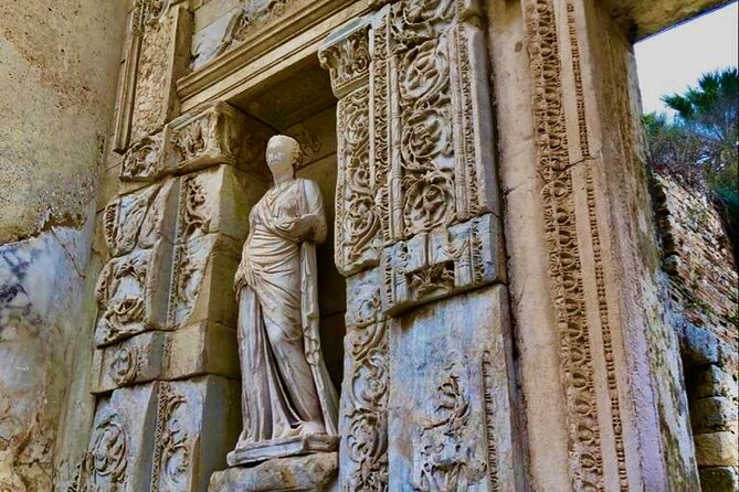 From Izmir: PRIVATE Best of Ephesus Tour (Skip-the-Line) - Meryemana (House of the Virgin Mary): 45 minutes with pilgrimage context