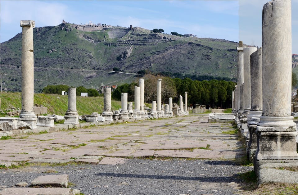 From Izmir: Private Day Trip to Acropolis of Pergamon - How a private guide turns hours into meaning