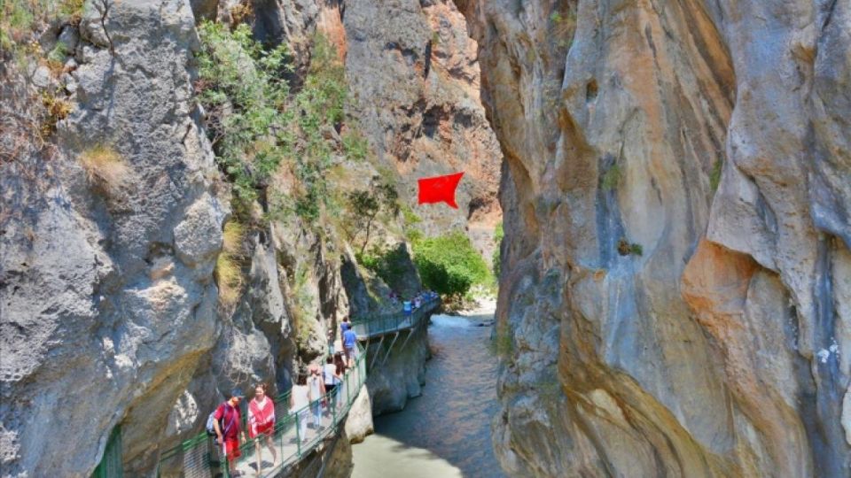From Kalkan: Saklikent Gorge and Gizlikent Waterfall Trek - Rafting and zipline at Saklıkent: short thrills, good payoff