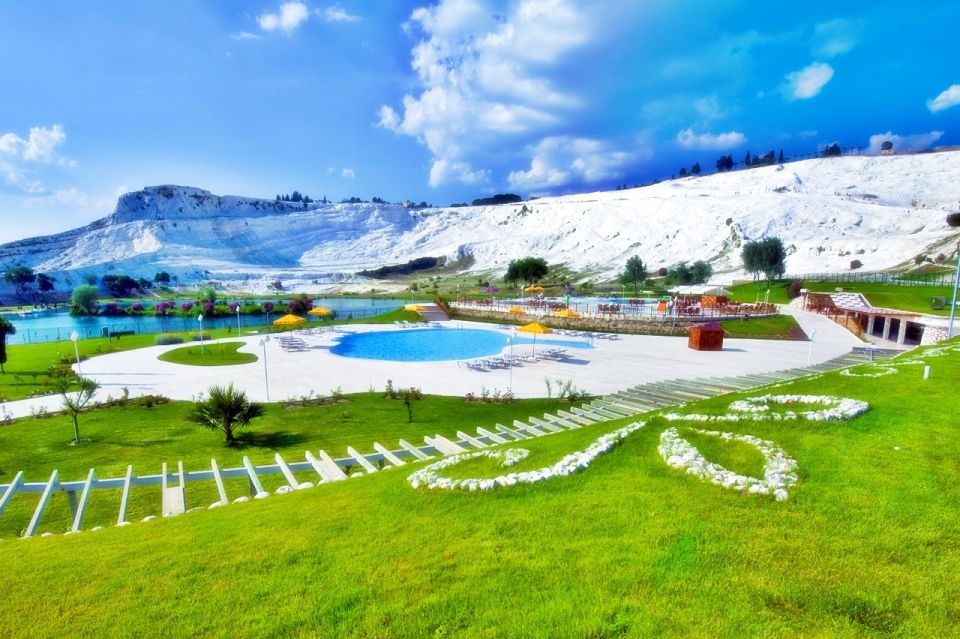 From Kusadasi and Selcuk: Pamukkale and Hiearapolis Tour - Who this tour is best for