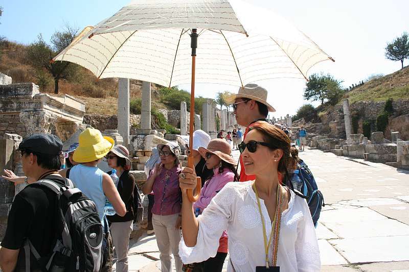 From Kusadasi or Izmir: Ephesus Private Tour - Price and value: what $49 per person really becomes