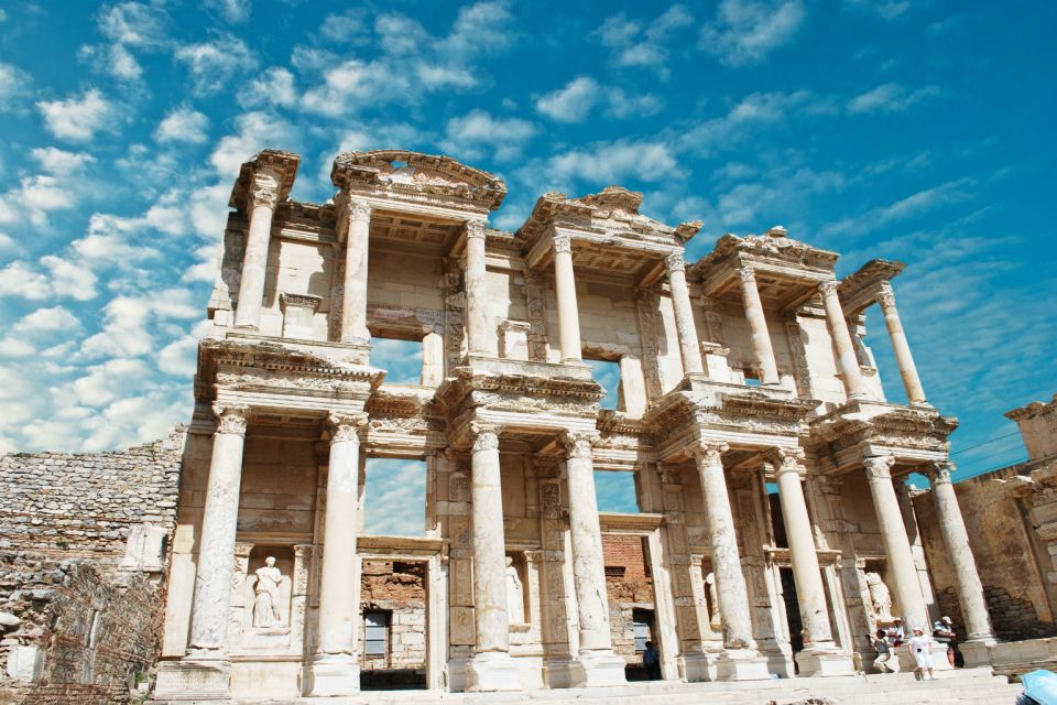 From Kusadasi Port: Private Ephesus Guided Tour - Temple of Artemis: worth the stop, but manage expectations