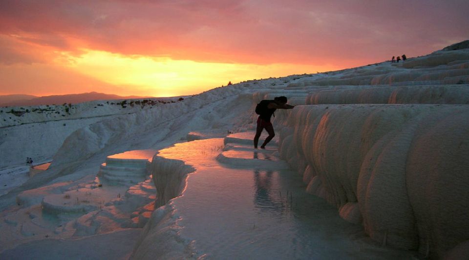 From Marmaris: Pamukkale Evening Tour with Transfer & Dinner - Cotton Castle: what you’ll do there (and how to make it worth the walk)