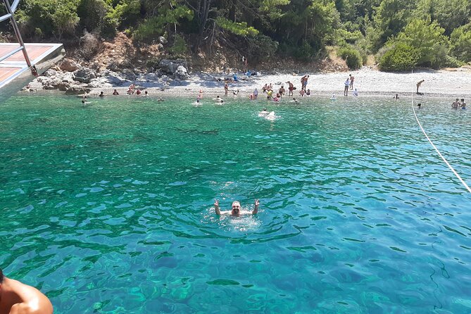 Full-Day Boat trip marmaris / Day trip by Glass bottom - Onboard comfort: sunbeds, big-boat feel, and how the viewing works