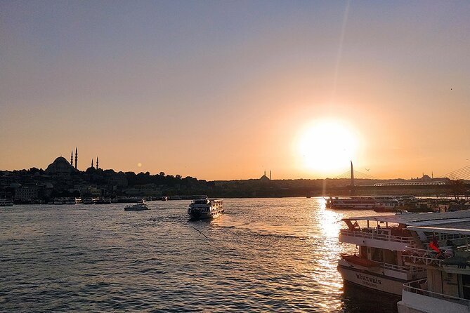 Full Day Istanbul Under Your Feet Tour - Moda Iskelesi and the Fish Market Area: Traditional Food and Local Texture