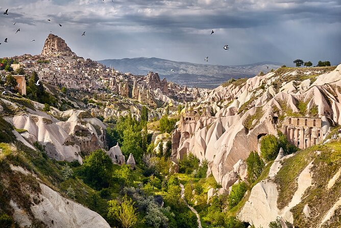 Full-Day Private Guided Tour to Cappadocia Highlights - Kaymakli Underground City: Tunnels, Floors, and Ventilation Shafts