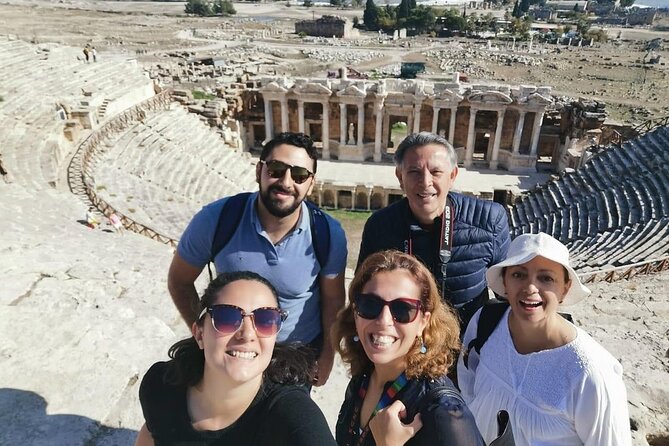 Full-day Private Pamukkale Tour from Kusadasi with Lunch - The Free Lake Photo Stop Under Pamukkale