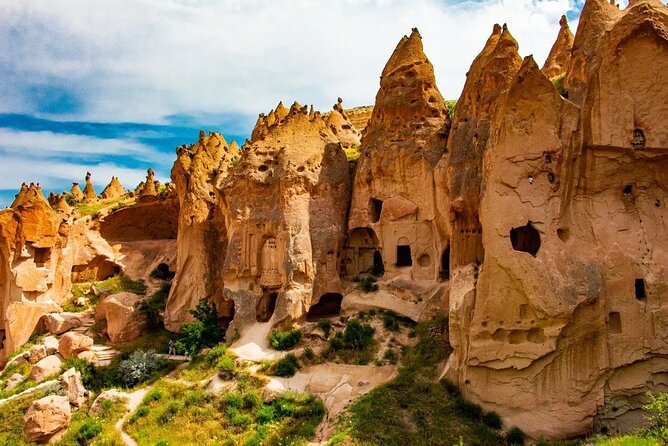 Full Day Red tour in Cappadocia with Small Group - Uçhisar Castle: the place that frames the valleys