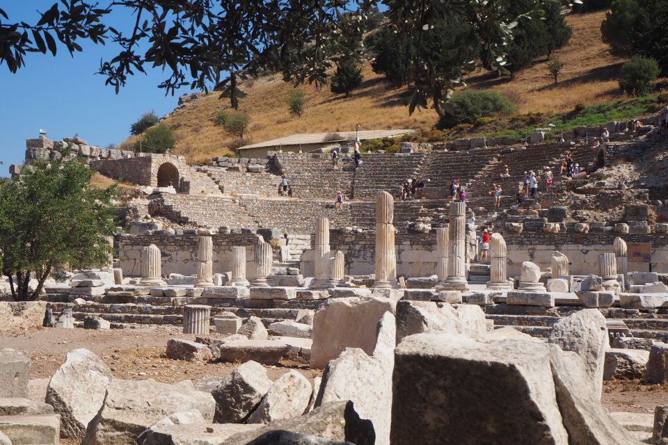 Full-Day Tour of Ancient Ruins in Ephesus from Izmir - Ephesus From Izmir: Getting There, Getting a Real Rhythm