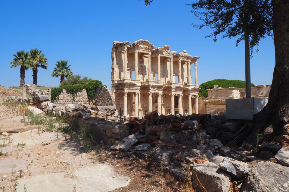 Full-Day Tour of Ancient Ruins in Ephesus from Izmir - How the Guide Makes or Breaks the Day