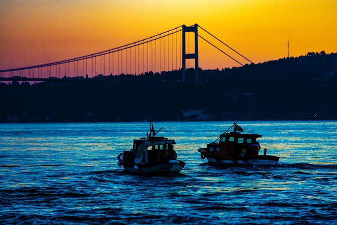 Full Day Tour of Istanbul by Boat - Stop 1: Arnavutköy for Bosphorus Architecture and a Beautiful Shore