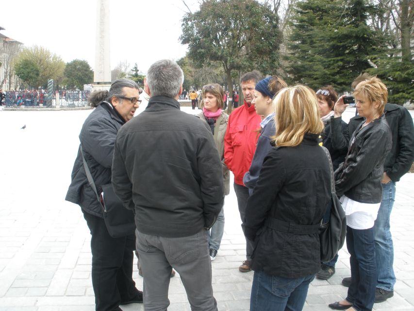 Full-Day Walking Tour of Istanbul's Old City - Sultan Ahmed (Blue Mosque): tilework, worship rules, and smart viewing