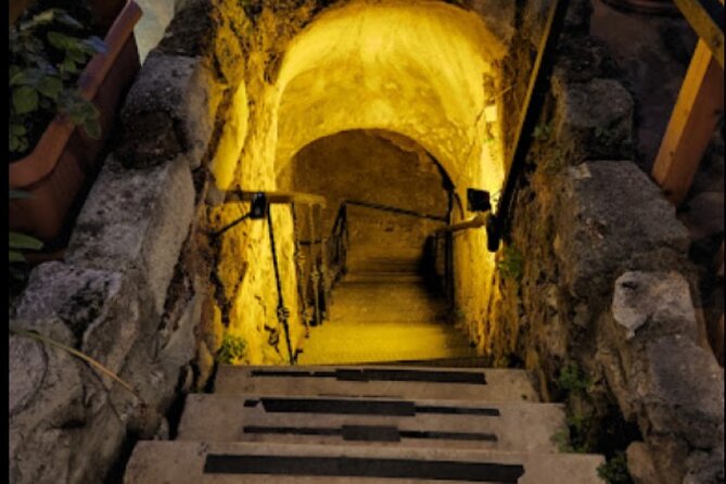 Ghost City istanbul Walking Tour - Gülhane Park Sarnıcı: the smaller cistern in the park