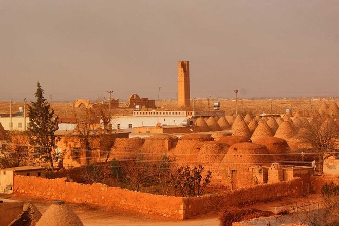 Göbekli Tepe & Şanlıurfa City Tour 2 Days 1 Night From Istanbul - Day Two in the Harran Area: Caves, Castle Walls, and Şuayb Ancient City