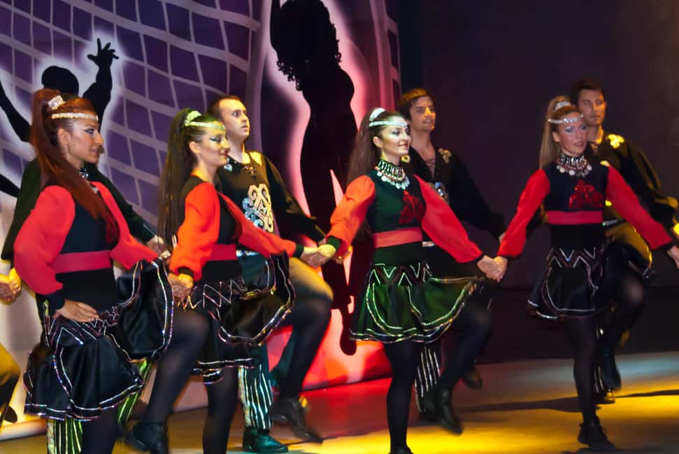 Göreme: Turkish Night Admission Ticket with Dinner & Drinks - Why a Turkish Night in Göreme feels different than a generic dinner show
