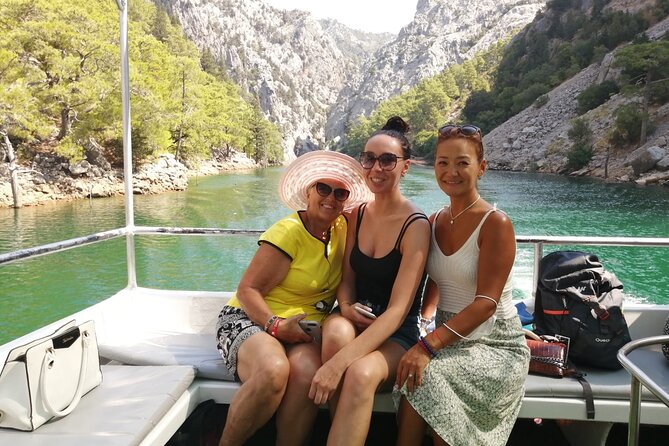 Green Canyon: 5 Hours Boat Trip with Lunch and Soft Drinks - Green Canyon on the Water: The 5-Hour Cruise That Makes It Worth It