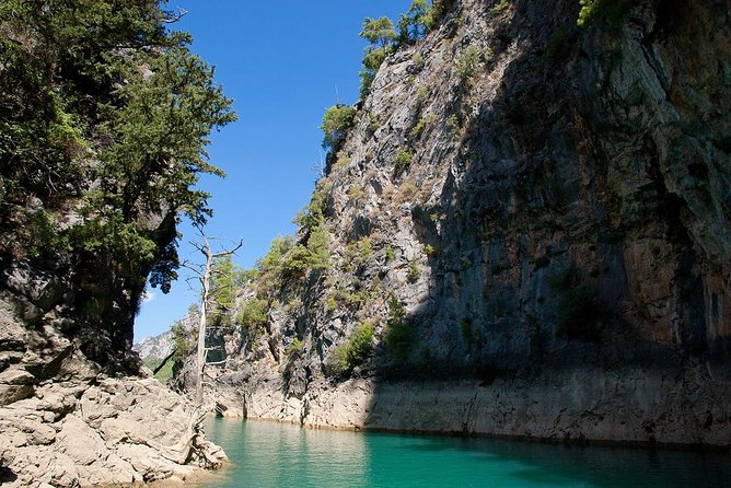 Green Canyon Boat Tour from Alanya (Included lunch) - Guide and group size: English comfort level and how to work with it