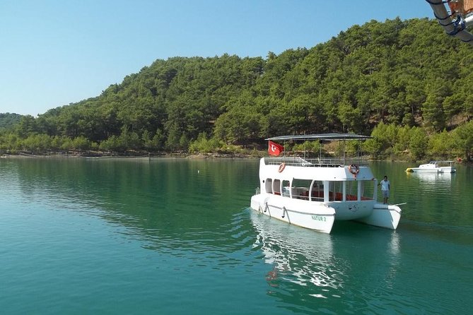 Green Canyon Cruise and Cabrio Bus Guided Tour - Price and value at about $18: what’s included vs. what can cost extra