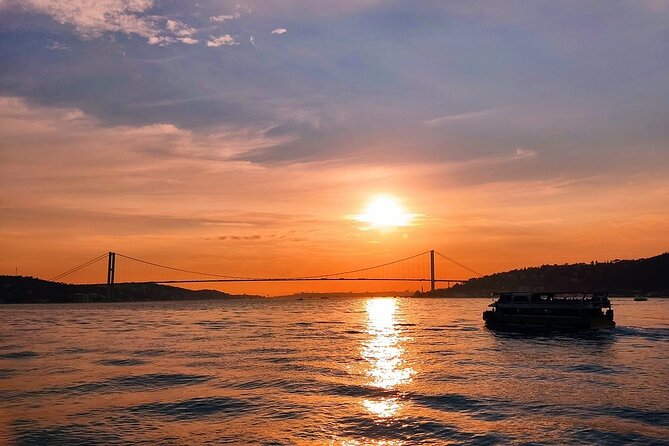 Guided Bosphorus Afternoon Cruise on Luxury Yacht - Dolmabahçe Palace and Çırağan Palace: Ottoman Power From the Water