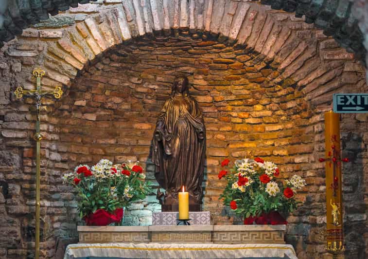 Guided Icmeler Ephesus Tour w/ Breakfast & Lunch - Breakfast, lunch, and the smart pacing of a long day