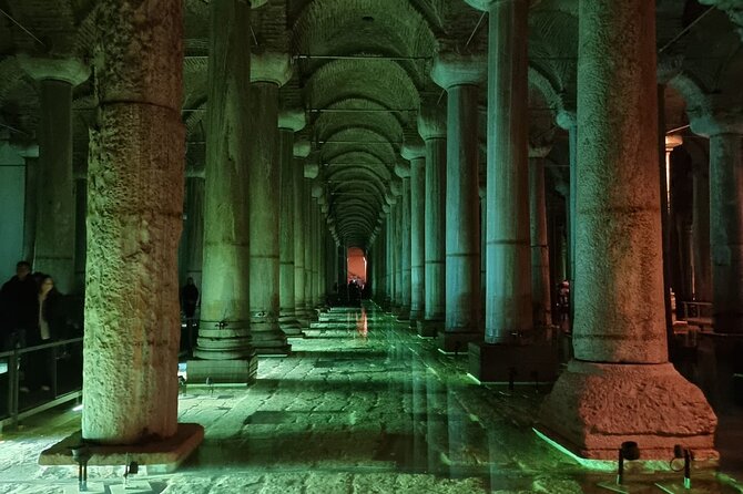 Hagia Sophia, Blue Mosque & Basilica Cistern tour - Best for first-time visitors (and who should skip it)