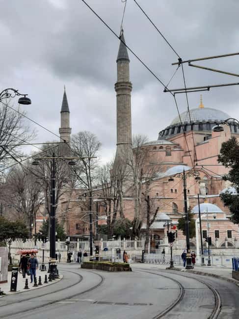 Hagia Sophia Entry Ticket : Fast Track : skip the line - Practical tips to make your fast-track hour smoother