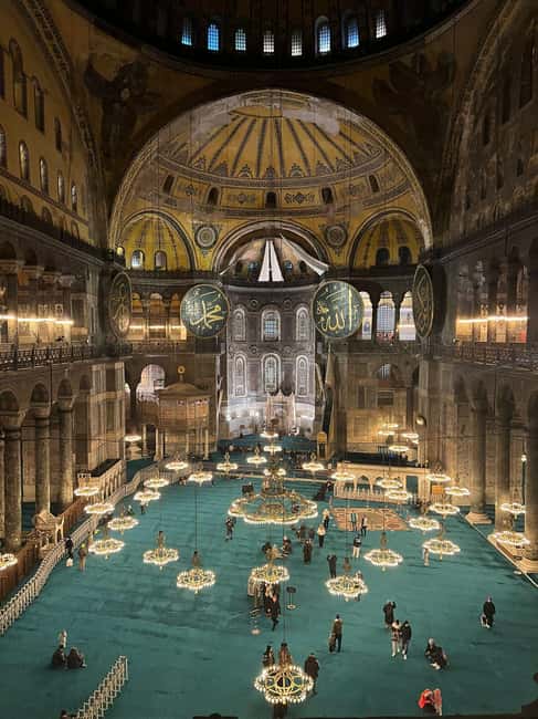 Hagia Sophia Entry Ticket : Fast Track : skip the line - Ticket-Only vs Private Guide: Pick the right kind of learning