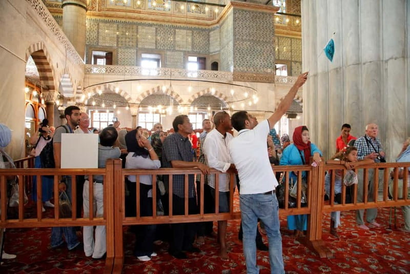 Hagia Sophia, Topkapı Palace, Blue Mosque Guided Small Group - Topkapı Palace & Harem: imperial rooms and the women’s court