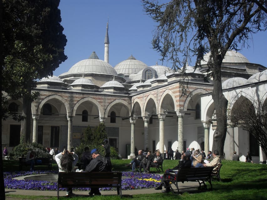 Half-Day Istanbul: Topkapi Palece Tour (Tickets Included) - Practical tips so your day feels easy